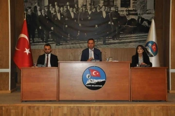 Kars Belediyesi ilk meclis toplantısını yaptı
