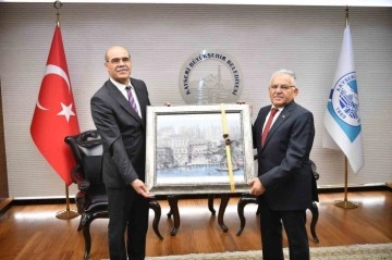 Kayseri Büyükşehir Belediye Başkanı Dr. Memduh Büyükkılıç'a Tebrik Ziyaretleri
