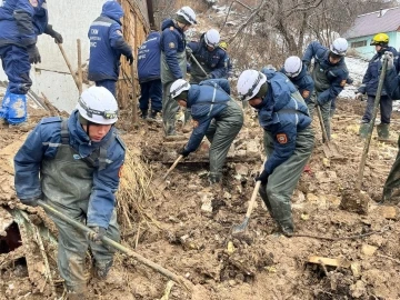 Kazakistan’da toprak kayması: 1 ölü
