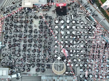Kestel Belediyesi’nden 9 bin kişilik sokak iftarı

