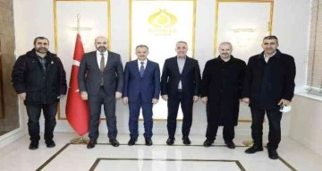 Kılınç, İstanbul’da belediye başkanlarını ziyaret etti