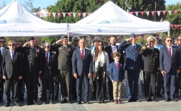 KKTC'nin 40'ıncı kuruluş yıl dönümü Antalya'da kutlandı
