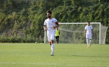 Kocaelispor’da yeni takım kaptanı Yalçın Kılınç
