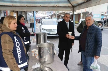 Koçarlı Belediyesi’nin çorba ikramı vatandaşları ısıttı
