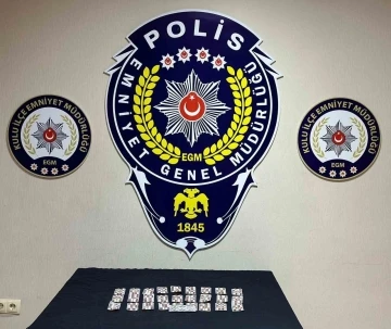 Konya’da 2 uyuşturucu satıcısı tutuklandı
