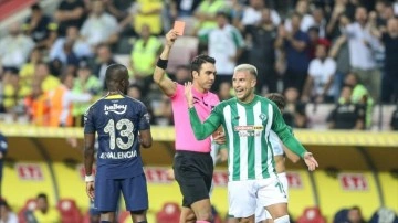 Konyaspor karşılaşmasında kırmızı kart gören Enner Valencia'ya 1 maç ceza verildi