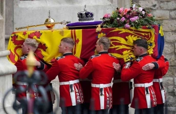 Kraliçe II. Elizabeth’in cenaze töreni düzenleniyor

