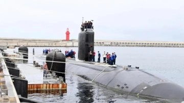 Kuzey Kore, ABD denizaltısının Güney Kore'ye varmasının ardından füze fırlattı
