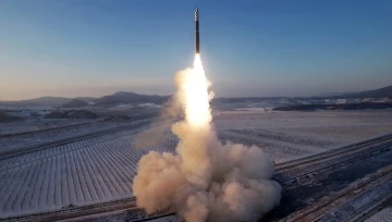 Kuzey Kore: &quot;Kıtalararası balistik füze Hwasong-18, başarıyla test edildi&quot;
