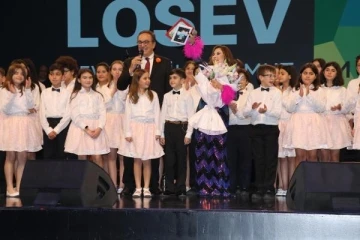 LÖSEV'den Antalya'da 25'inci yıl kutlaması