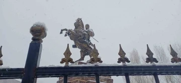 Malazgirt’te kar yağışı
