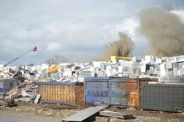 Manisa’da ikinci kez yangın çıkan tesis mühürlendi

