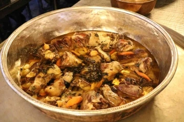 Maraş mutfağının yöresel lezzetleri iftar sofralarında
