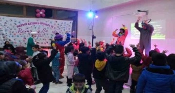 Mardin Artuklu Üniversitesi Ramazan şenlikleri renkli görüntülerle sona erdi