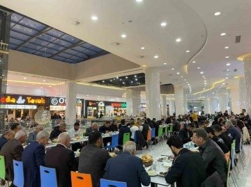 Mardin’de Mardian Mall AVM’de Geleneksel İftar Yemeği