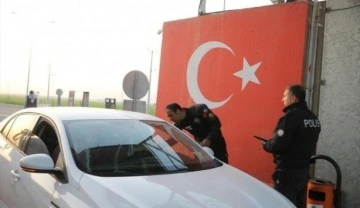 Mardin polisi, ilk iftarı görevi başında yaptı