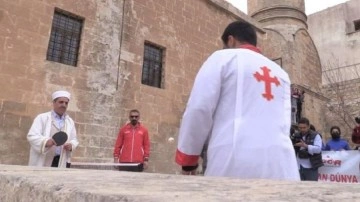 Mardin'de imam ile kilise üyesi masa tenisi maçı yaptı