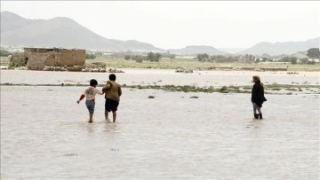 Marib'de Yaşanan Sel Felaketi Yemen'deki Yerinden Edilen Aileleri Vurdu