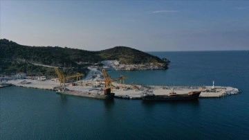 Marmara Adası Mermer Üretimi Devam Ediyor