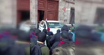 Meksika Başkenti Mexico City'de Kaybolan 43 Öğrenci İçin Protesto Düzenlendi