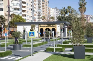 Mersin Büyükşehir Belediyesi kooperatif market hizmete açıldı
