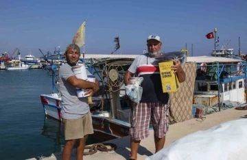 Mersin Büyükşehir Belediyesinden balıkçılara malzeme desteği
