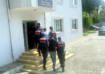 Mersin'de silah kaçakçılığı operasyonu: 3 gözaltı