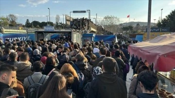 Metrobüs Arızası İstanbul'u Felç Etti!
