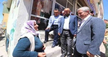 Milletvekili Kirazoğlu ve Başkan Tahmazoğlu esnafı ve vatandaşı ziyaret etti