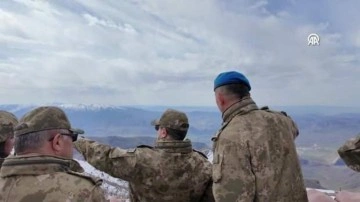 Milli Savunma Bakanı Bayraktaroğlu, Şırnak'ta bir dizi inceleme ve denetlemede bulundu