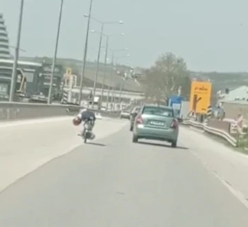 Motosiklet üzerinde akrobatik hareketler yapan sürücüye ceza
