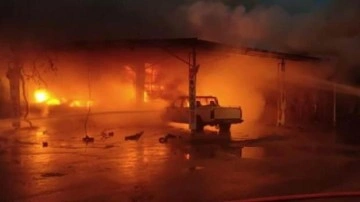 Muğla'da yangın: 4 araç kullanılamaz hale geldi