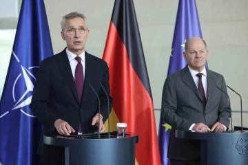NATO Genel Sekreteri Stoltenberg: “Almanya, Avrupa’dan Ukrayna’ya askeri yardımda bulunan en büyük ülke”
