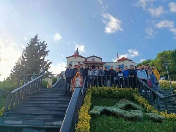 Nazillili Meslek Liseliler Aydın’daki müzeleri gezdi
