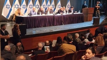 Netanyahu ve serbest bırakılan esirlerin toplantısında büyük kavga çıktı