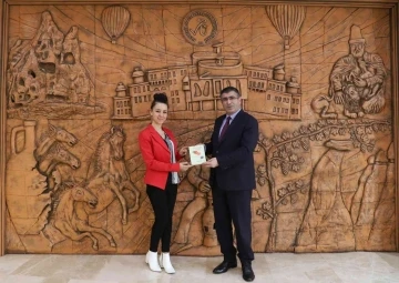 Nevşehir Radyo Mega Genel Yayın Yönetmeni Çallı’dan Rektör Aktekin’e ziyaret
