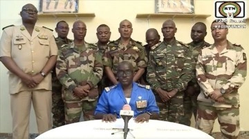 Nijer'de cunta, ülkenin hava sahasını kapattı
