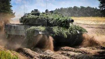 Norveç&rsquo;ten Ukrayna&rsquo;ya Leopard tank desteği