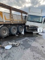 Nusaybin'de Tır ve Otomobil Çarpıştı: 1 Ölü, 4 Yaralı