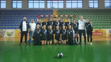 Odunpazarı Gençlik ve Spor Kulübü Kadın Hentbol Takımı 1'inci Lige Yükseldi!