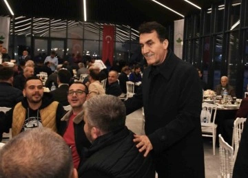 Osmangazi Belediye Başkanı Taksici Esnafı İle İftarda Buluştu