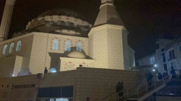 Osmaniye’de Kadir Gecesi’nde vatandaşlar camilere akın etti
