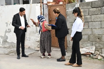 Osmaniye’de Mobil Halkla İlişkiler birimi, vatandaşların beklenti ve taleplerini dinliyor
