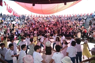 Osmaniye’de renkli 23 Nisan kutlamaları
