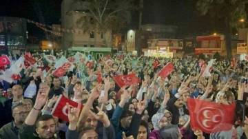 Osmaniye'de Seçimi Kazanan İbrahim Çenet Coşkulu Kutlamalarla Karşılandı