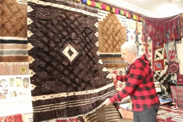Osmanlı’dan kalma battaniyeye paha biçilemiyor, sahibi müzede sergilenmesini istiyor
