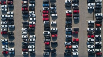 Otomobil ve Hafif Ticari Araç Satışları Rekor Kırdı