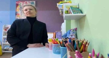 (ÖZEL) Rus gelinden “Kütüphanesiz Okul Kalmayacak” projesine destek