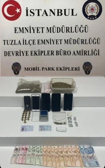 Pendik ve Tuzla’da uyuşturucu satan şüpheliler, ‘zula evi’nde yakalandı
