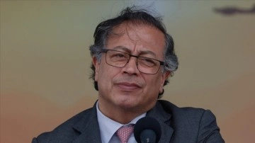 Petro, FARC'ın liderini canlı ele geçirilmesi için talimat verdi